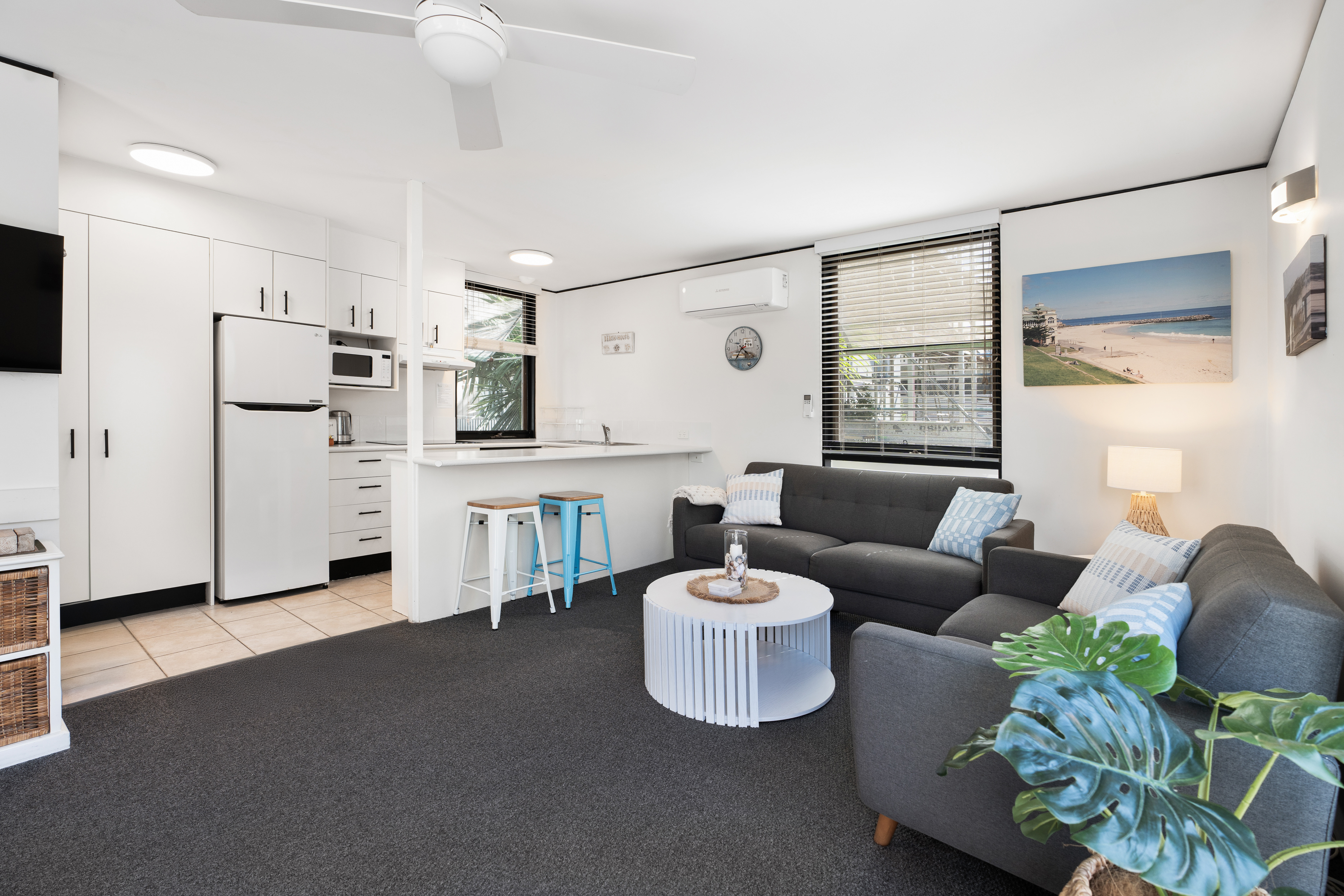 Hastings Beach House 04